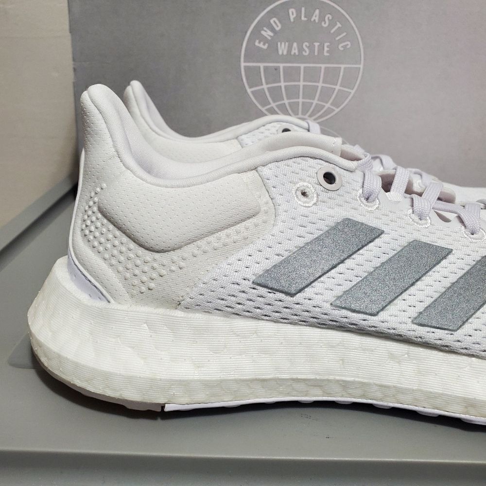 Adidas Pureboost 21 Women's Sz 6 White GZ3006 Running Sneakers BNIB - Picture 3 of 10